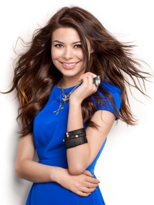 normal_0001 - Miranda Cosgrove - Photoshoot 006 - Seventeen Magazine by Colette de Barros