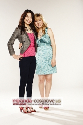 normal_12 - iCarly - Season 3 Promos