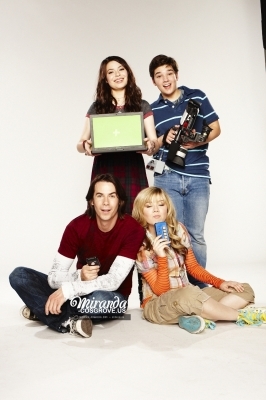 normal_256 - iCarly - Season 3 Promos