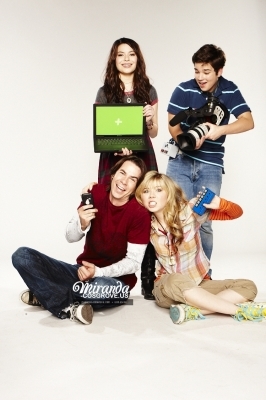 normal_259 - iCarly - Season 3 Promos