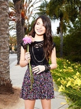 017 - iCarly - Season 4 Promos