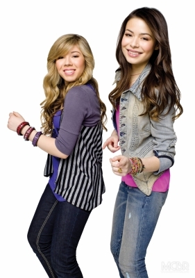 normal_010 - iCarly - Season 4 Promos