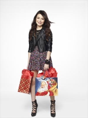 normal_iCarlyPhotoshootXtmasPic3 - iCarly - Season 4 Promos