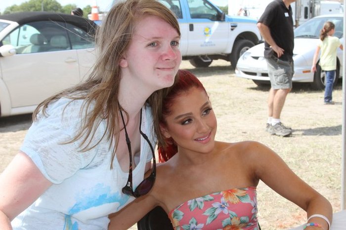 248430_10150198246126027_5973710_n - Ariana Grande - Myrtle Beach Meet and Greet