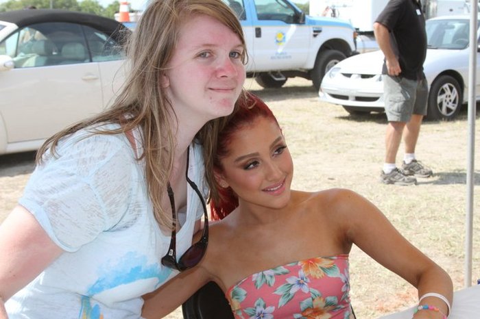 254330_10150198246216027_74974_n - Ariana Grande - Myrtle Beach Meet and Greet