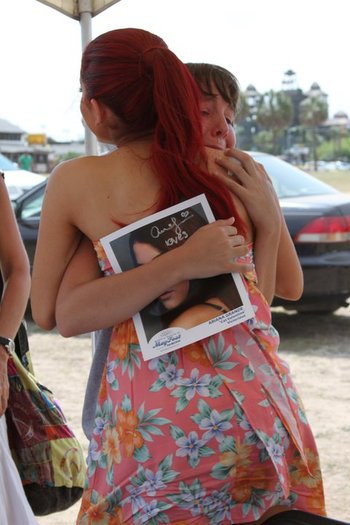 255702_10150198252151027_2459117_n