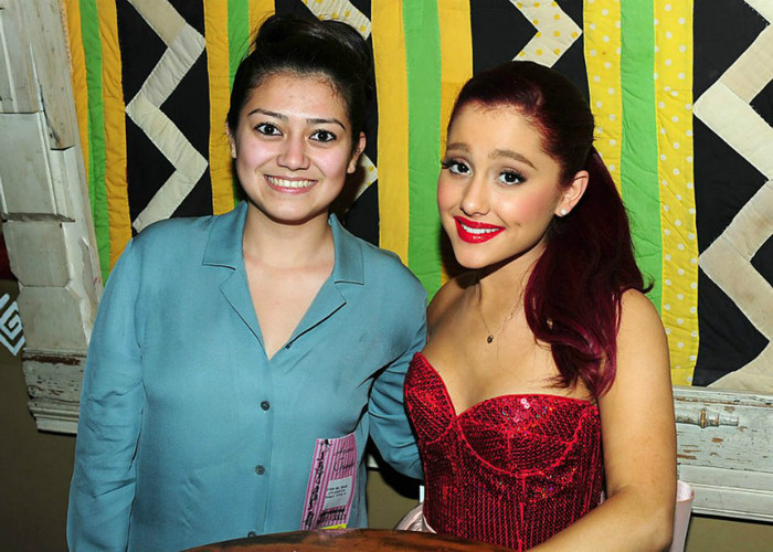 398392_10150572158916027_1306732993_n - Ariana Grande - Another  Meet and Greet with her fans