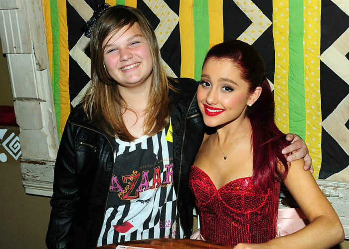 409514_10150572167746027_1497999079_n - Ariana Grande - Another  Meet and Greet with her fans