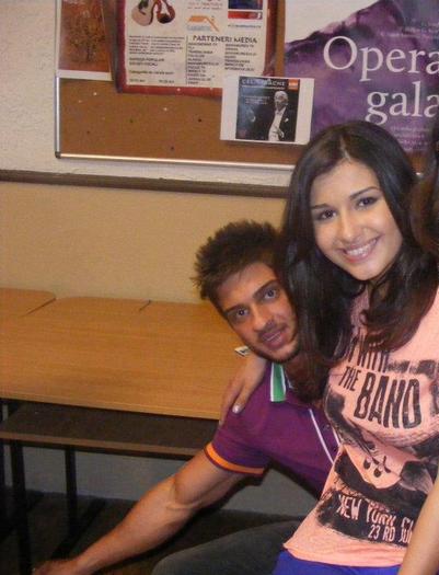 537700_310978925649843_17771848_n