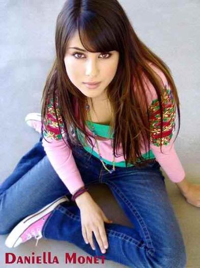 397334_315681791787510_986534936_n - Daniella Monet - Facebook Profile Pictures