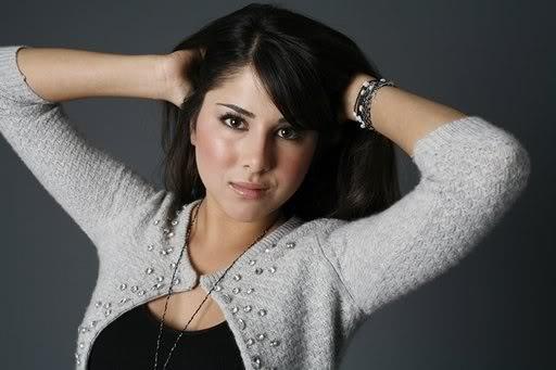 547275_374870729201949_582713680_n - Daniella Monet - Facebook Profile Pictures