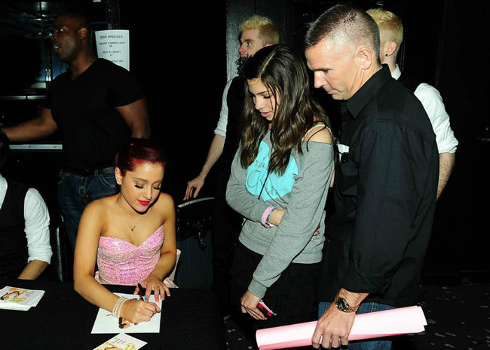 420513_10150561143491027_541660804_n - Ariana Grande - Roxy Theatre