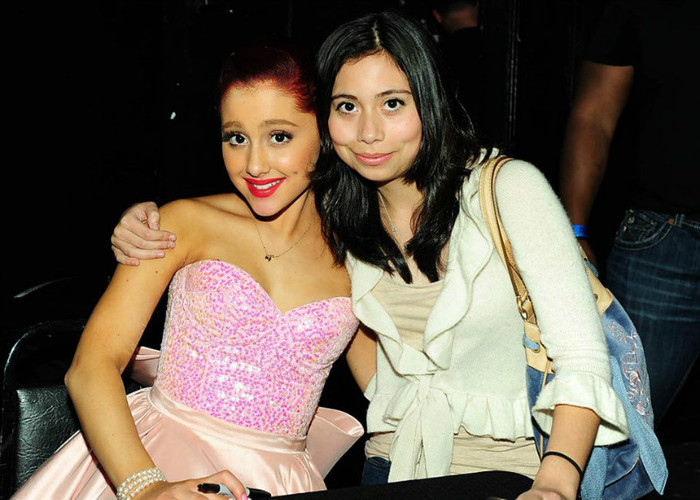 421447_10150561159341027_272103064_n - Ariana Grande - Roxy Theatre