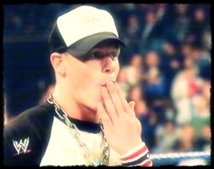 Wopppp . Ce ti`a zis`o .