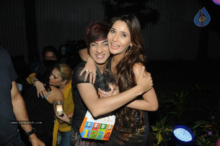 Sara Khan - Sapna Babul Ka - Bidaai - My All Pics Wid Sara Khan IV