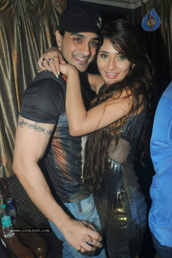 Sara Khan - Sara Khans BirthDay Bash - 2012