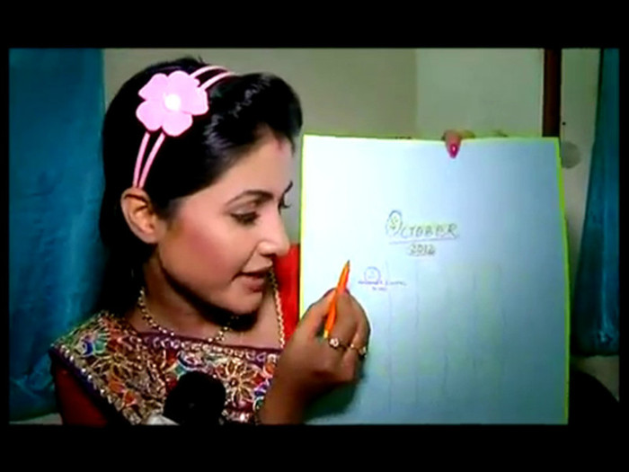 66-vert - HINA KHAN 2012-NEW