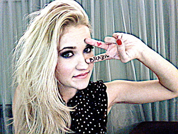 Emily-Osment-II-emily-osment-16636144-600-450