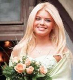 19724815_TAZKOPLGJ - Alexandra Dinu