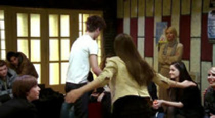 68848555_RVUDKBC - Lala Band 2012
