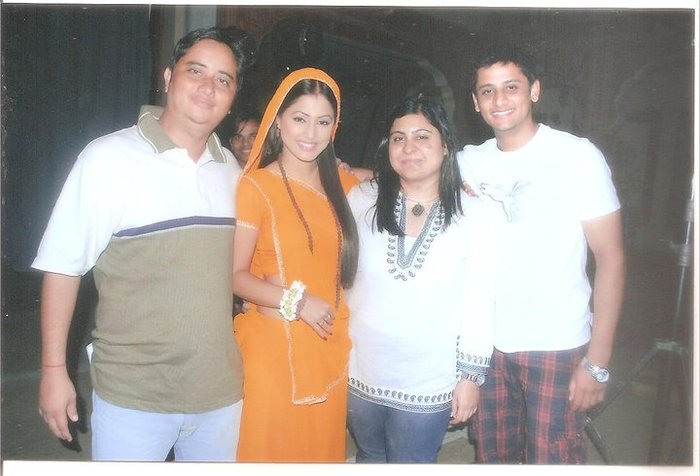 155567_10150304626720640_593465639_15613140_3182013_n - HINA KHAN 2012-NEW