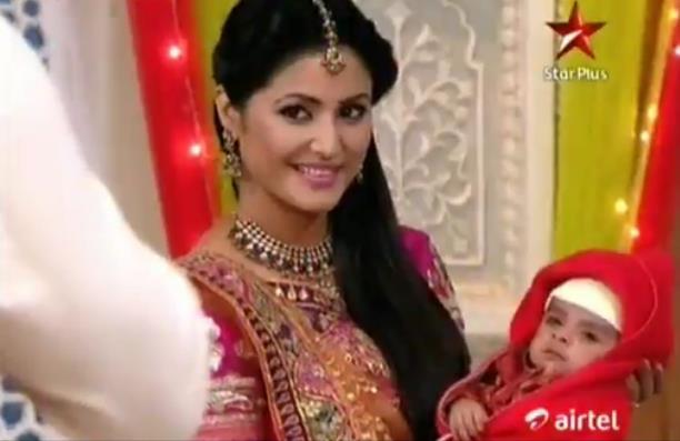 425579_374353239241881_152160674794473_1477977_1265341448_n - HINA KHAN 2012-NEW