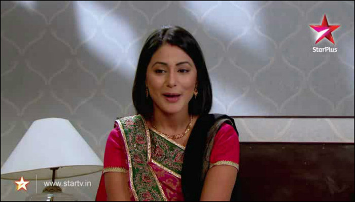 11-vert - HINA KHAN 2012-NEW