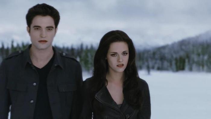 229992_434382606595559_883471347_n - bella si edward