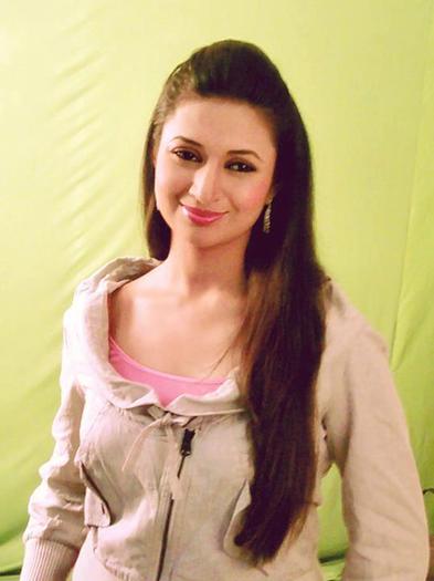 553286_185330878264602_83883282_n - 0-Divyanka_Tripathi