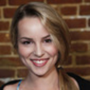 bridgit-mendler-727294l-thumbnail_gallery