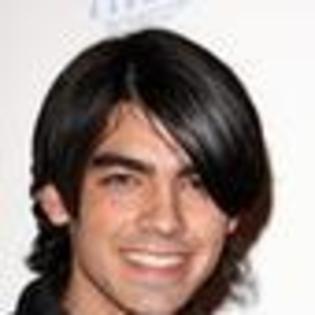 joe-jonas-731449l-thumbnail_gallery - Joe Jonas