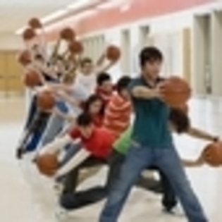 high-school-musical-2-949092l-thumbnail_gallery high-school-musical-2-949092l-thumbnail_gallery