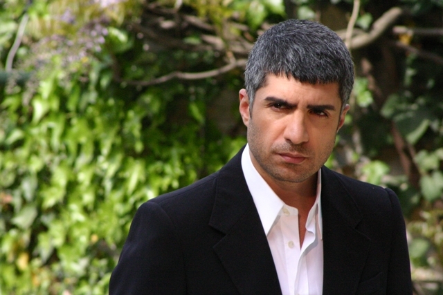 34 - Ozcan Deniz