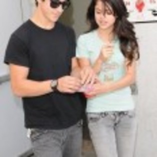 David_Henrie_1265267816_0