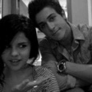 David_Henrie_1265268155_0