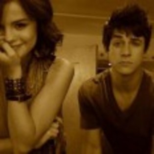 David_Henrie_1265267767_4