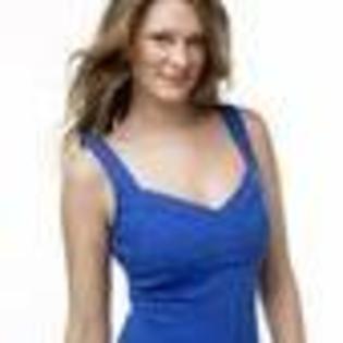 privileged-885242l-thumbnail_gallery