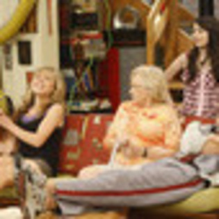 icarly-igo-to-japan-465623l-thumbnail_gallery