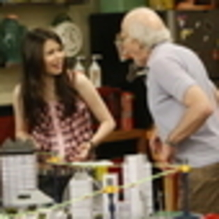 icarly-igo-to-japan-603312l-thumbnail_gallery