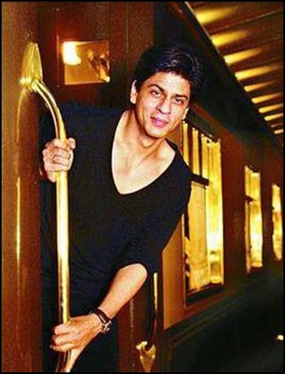 srk in tren.
