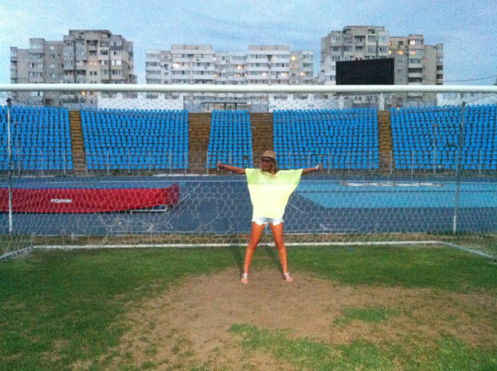 417280_10151086424492940_563679601_n