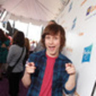 logan-miller-750818l-thumbnail_gallery