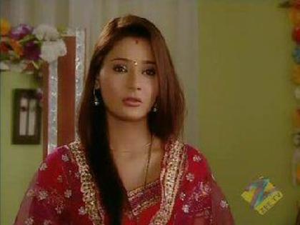306311_268306626609027_1113283881_n - Mona Gandhi