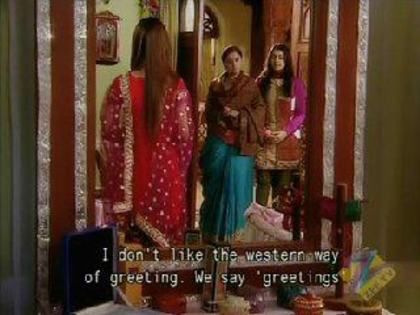 487735_268306783275678_582043728_n - Mona Gandhi