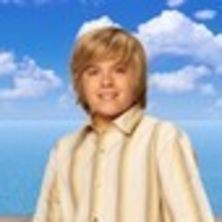 dylan-sprouse-230276l-thumbnail_gallery - Dylan Sprouse