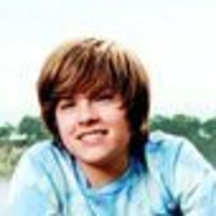 dylan-sprouse-291429l-thumbnail_gallery - Dylan Sprouse