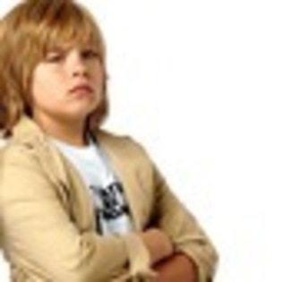 dylan-sprouse-358765l-thumbnail_gallery - Dylan Sprouse