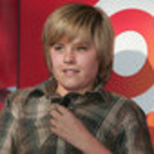dylan-sprouse-515682l-thumbnail_gallery - Dylan Sprouse