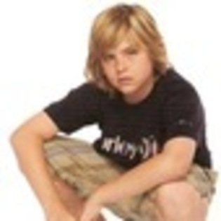 dylan-sprouse-992092l-thumbnail_gallery - Dylan Sprouse