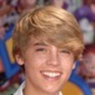 cole-sprouse-645299l-thumbnail_gallery - Cole Sprouse